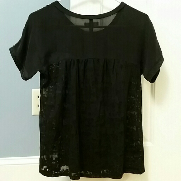 Madewell Tops - Madewell peekaboo top